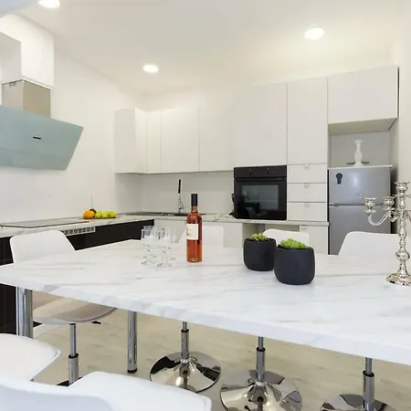公寓 Apartman Marina 克尔克